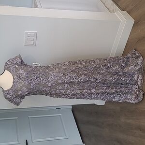 Alex Evening Size 6 Grey Sequined, Flowery Formal, Full Length Dress